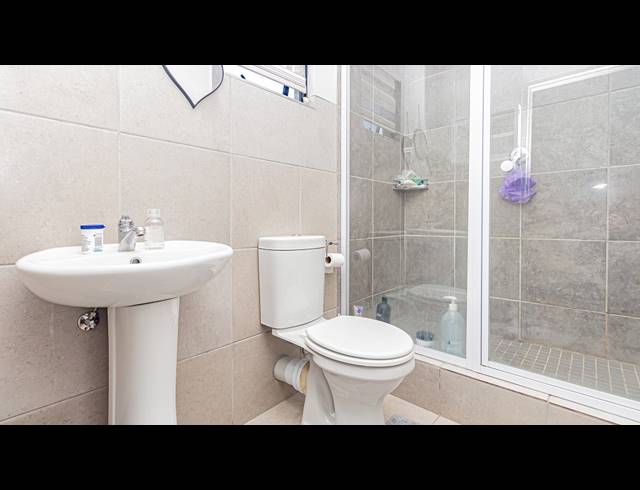 3 BEDROOM HOUSE FOR SALE IN SKY CITY